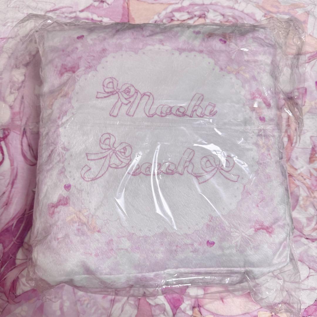 桃豆こまもち　クッションブランケット 収納付クッション＆ブランケットのセット