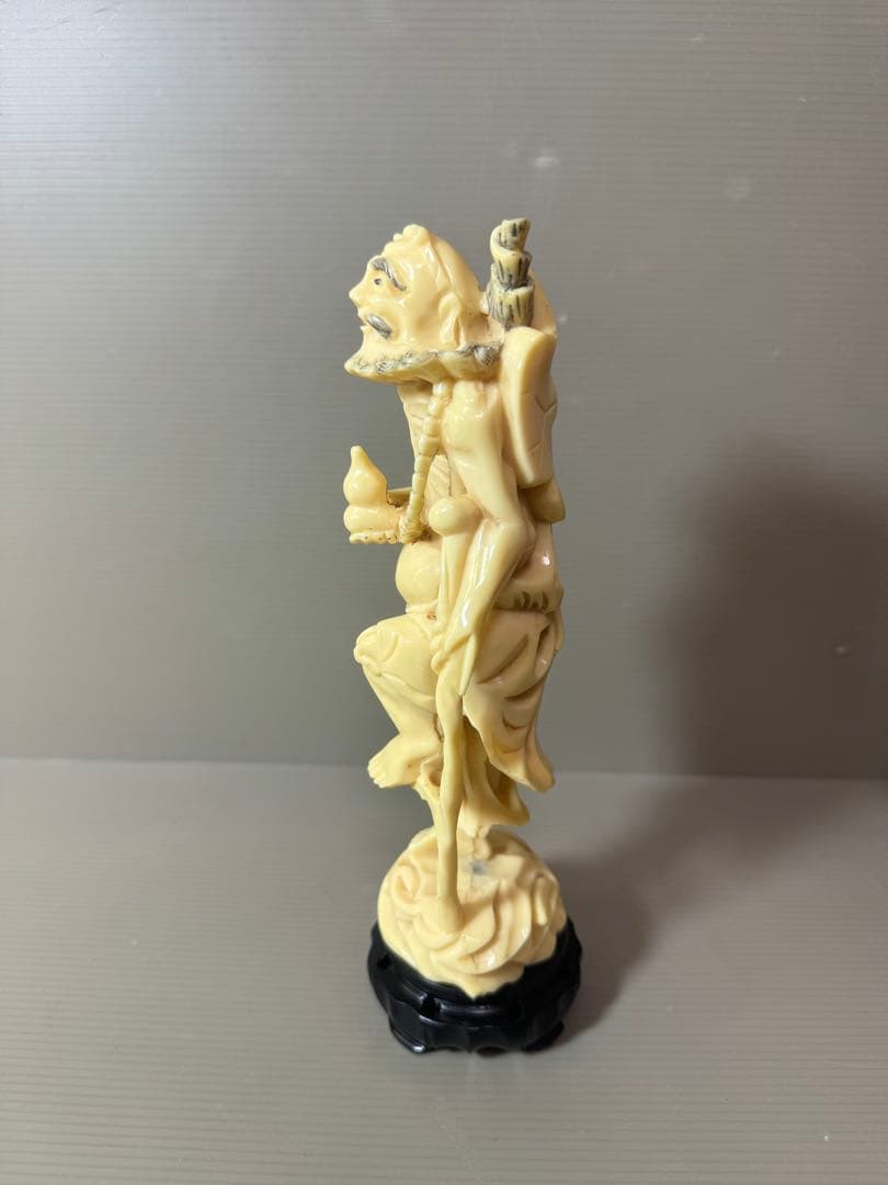 2875 根付　老人　置物　骨董品　時代物