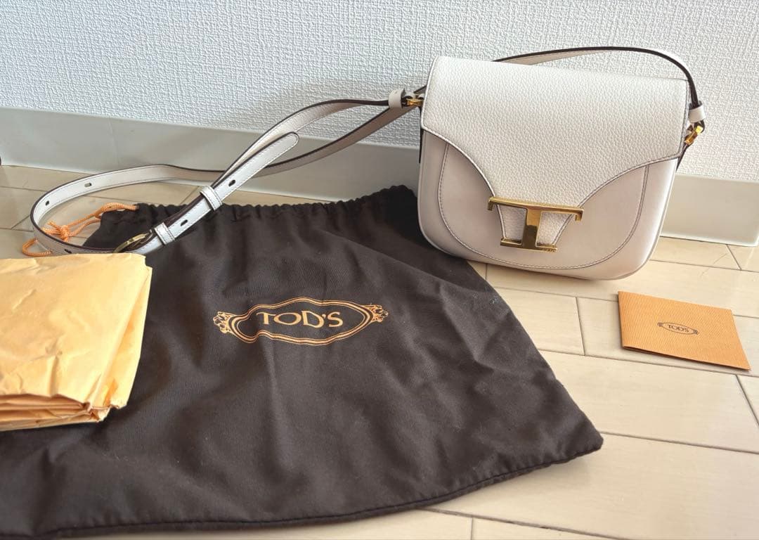 TOD'S Tタイムレス ショルダーバッグ クロスボディバッグ