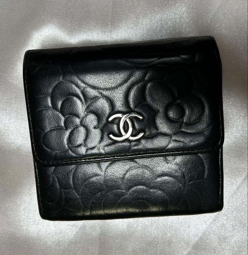 CHANEL カメリア　財布　ココマーク　ラムスキン　箱　証明カードあり