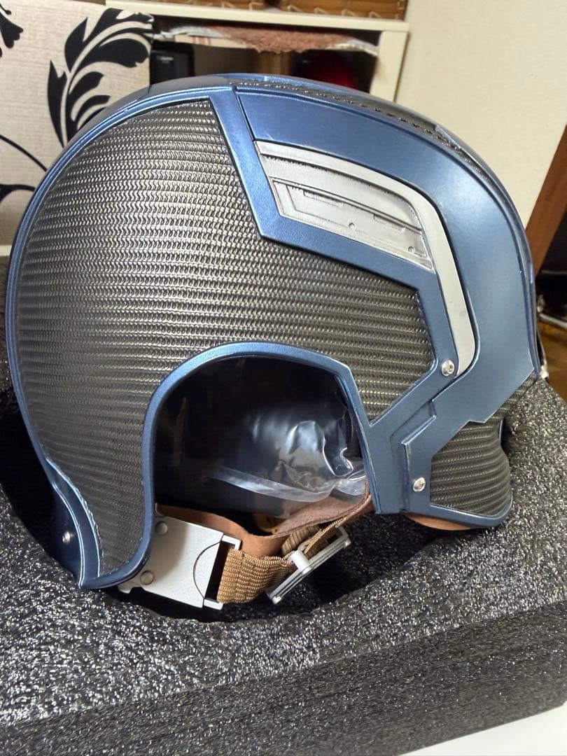 公式 キャプテン・アメリカ ヘルメット マスク コスプレ フィギュア