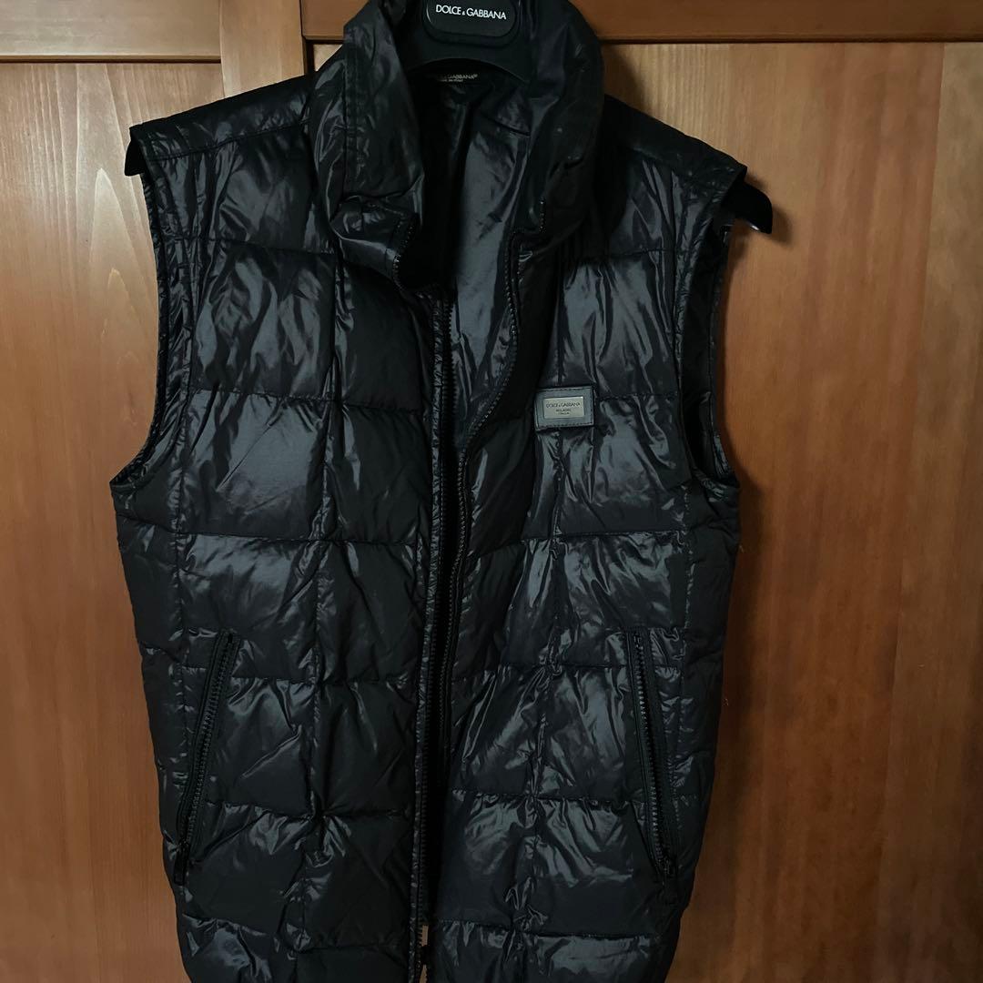 し*ん様 ドルガバ　ベスト　使用感はあります。