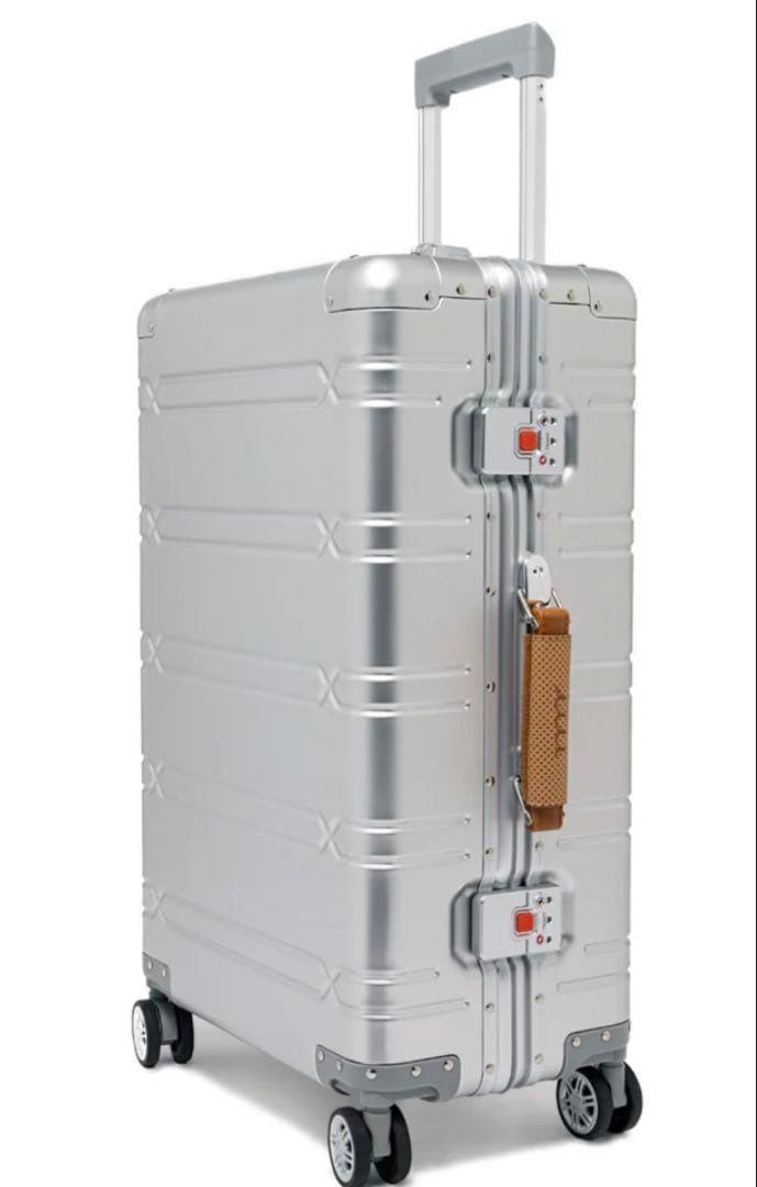 muta ムータマリン　シルバーアルミニウムキャリーケース 60サイズ TSA