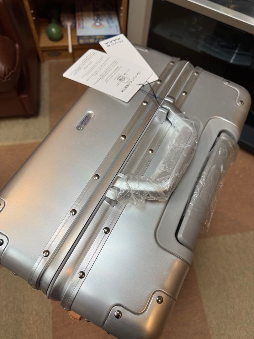 muta ムータマリン　シルバーアルミニウムキャリーケース 60サイズ TSA