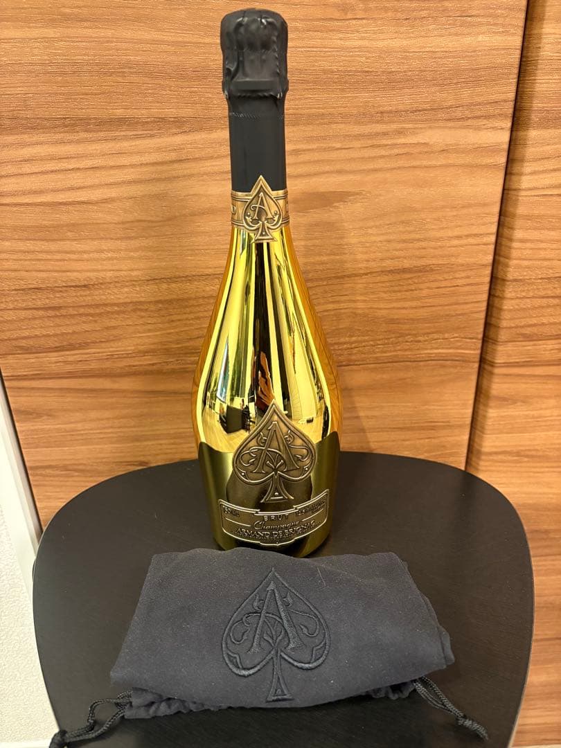 アルマンドゴールド（専用布袋付き）