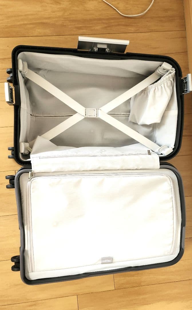 DELSEY 　PARIS　キャリーケス 45L　TSAロック搭載