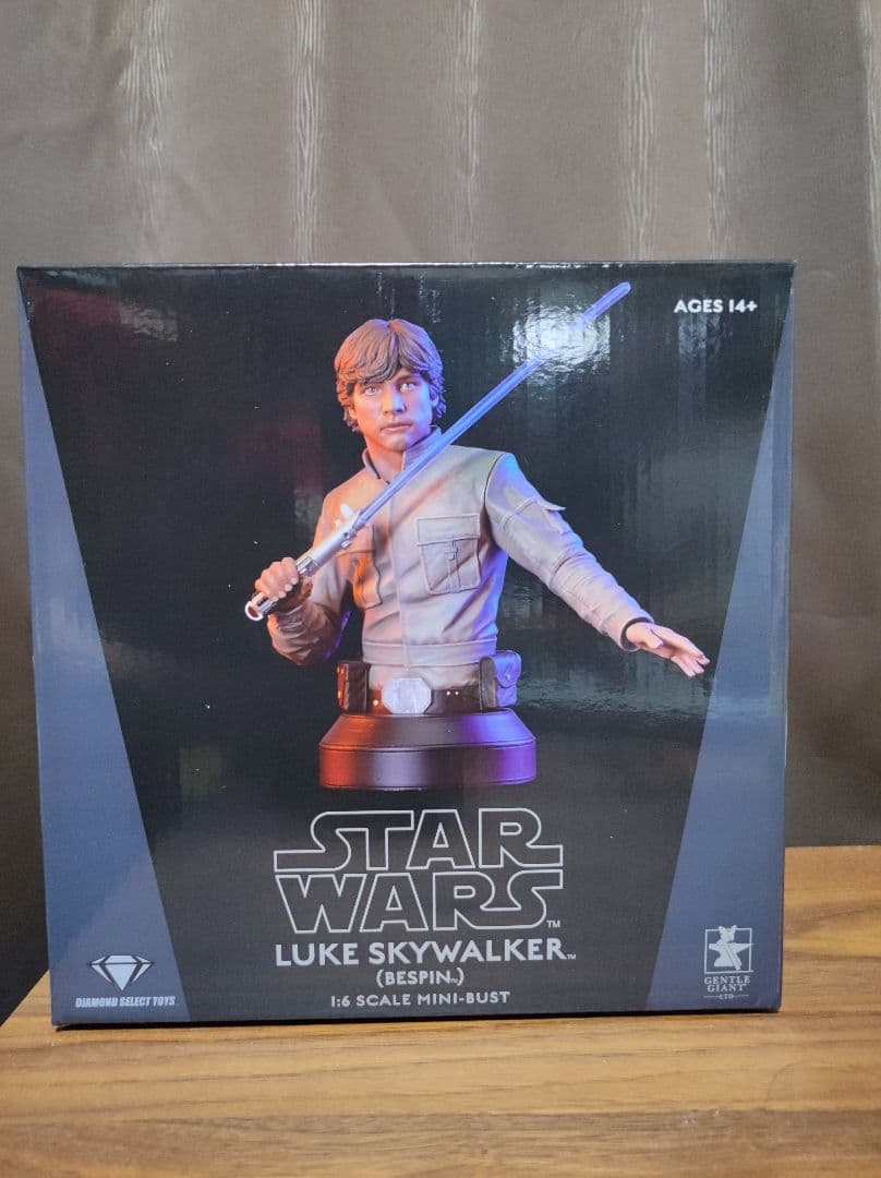 ジェントルジャイアント スターウォーズ ルーク ベスピン ミニバスト 新品未開封