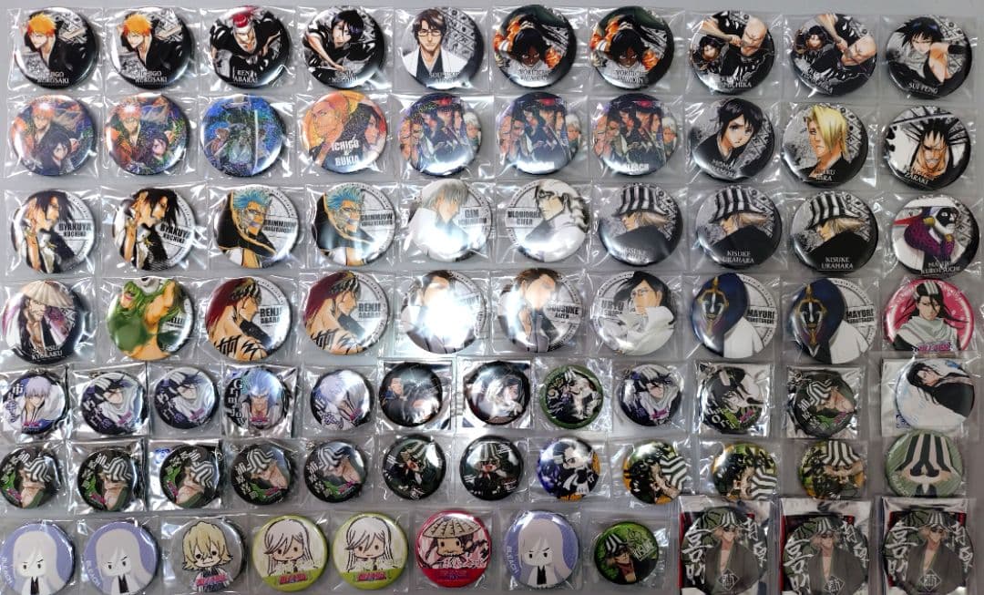 BLEACH ジャンプ展 缶バッジ他 一護 白哉 ギン グリムジョー 250点超