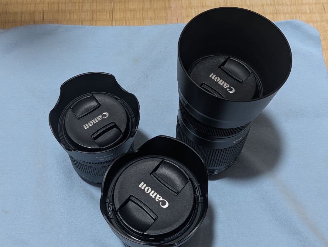 EOS Kiss X90、デジタル専用レンズ3本、320EXセット