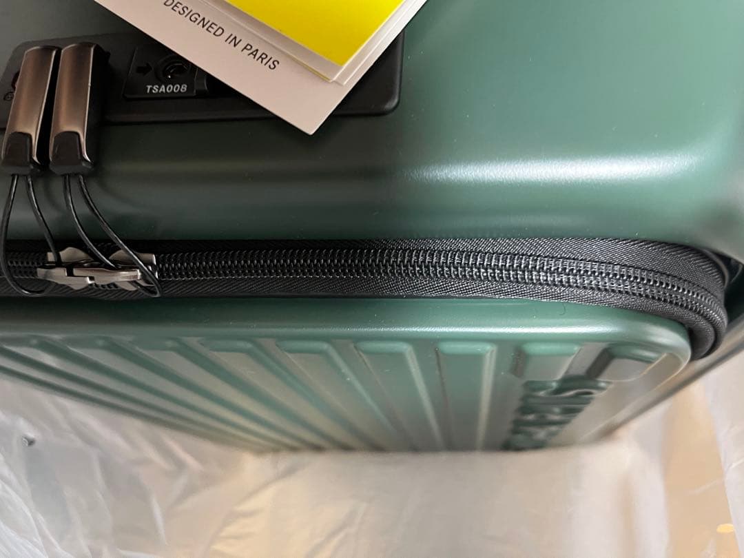 新品デルセーフロントオープン 機内持ち込みスーツケース拡張機能38L➕4L