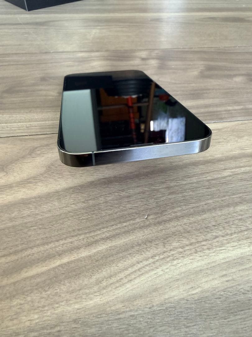 iPhone 13 Pro Maxグラファイト