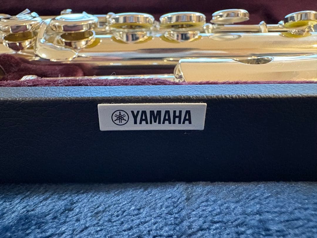 YAMAHA フルートYFL-212 ほぼ未使用　専用ケース付き