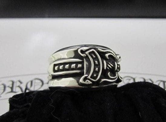 ダガーデザインリング