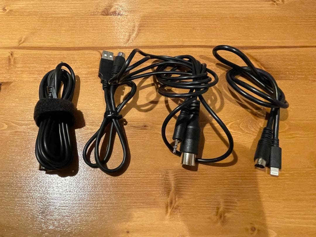 iRig Pro I/O 別売アダプタ iRig PSU 3A 付き