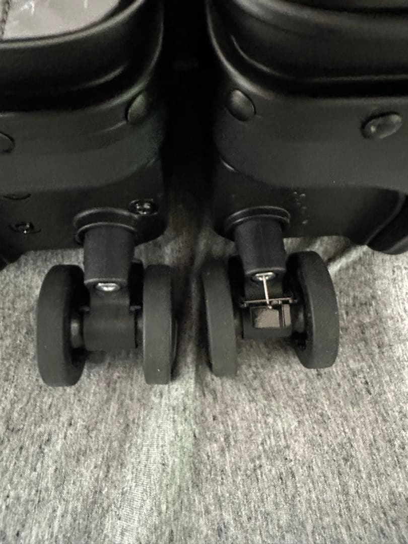 リベティ　スーツケース　開封のみ未使用