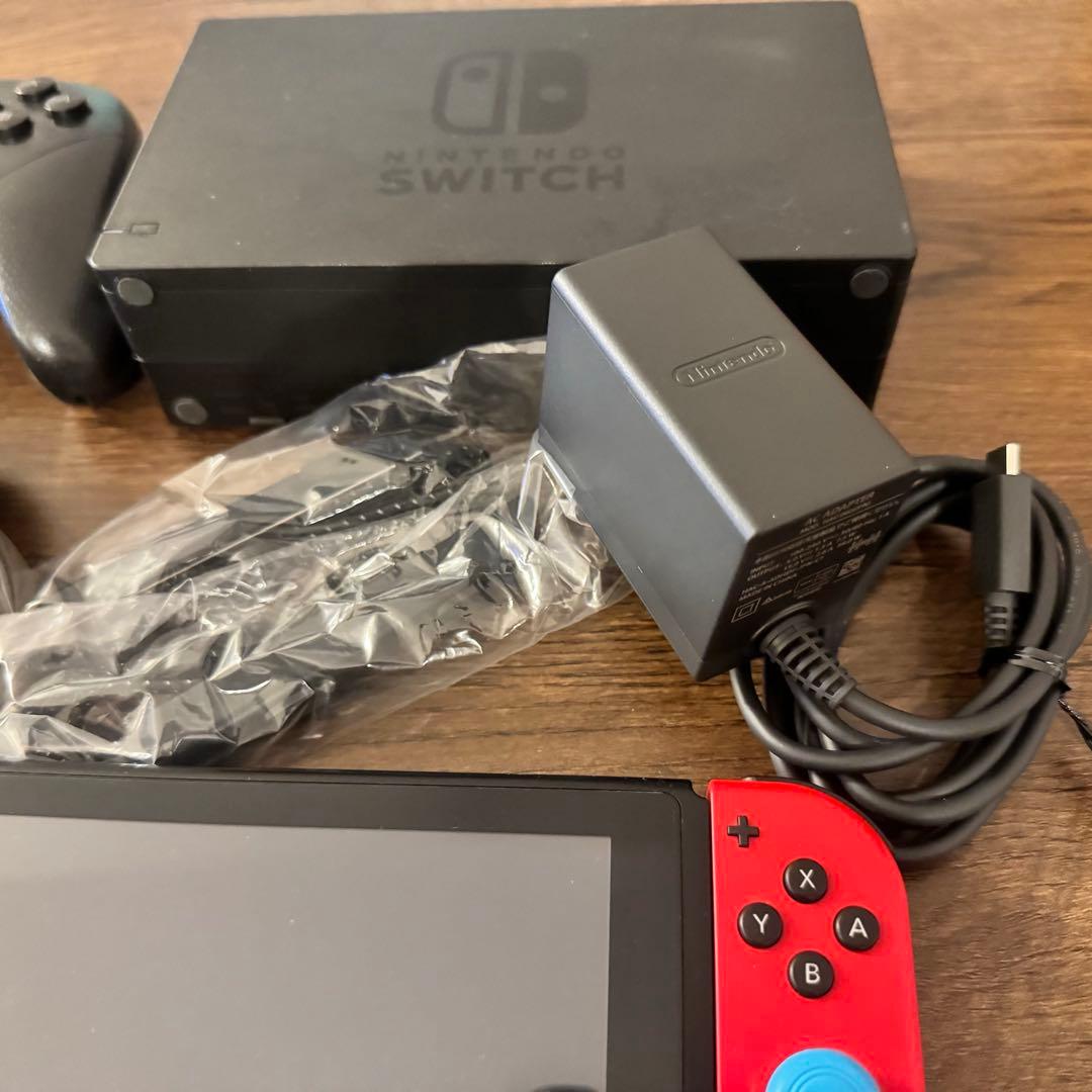 【値引可】Nintendo Switch本体／プロコンセット