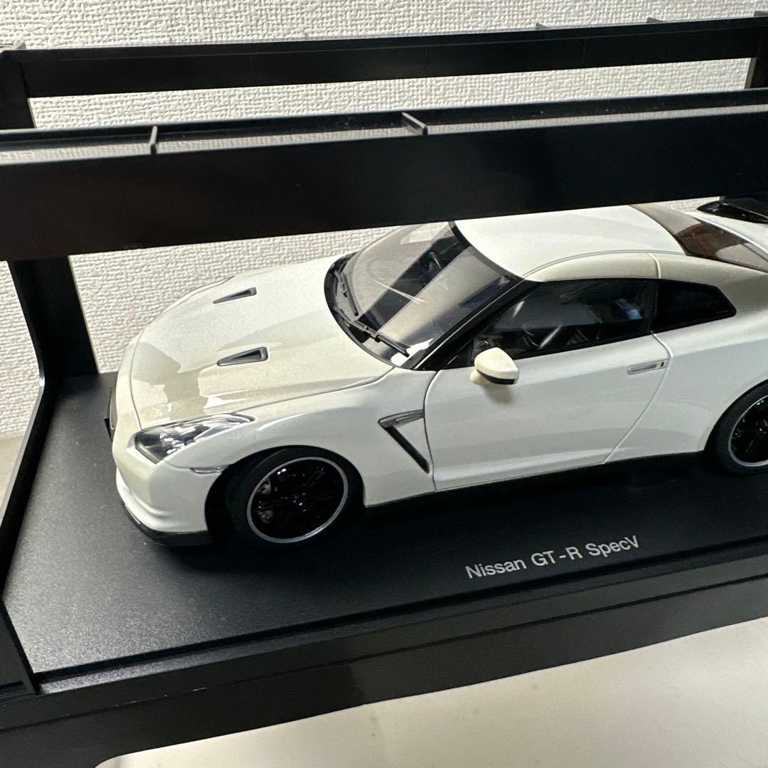 AUTOART NISSAN GT-R SpecV 1/18 ダイキャスト
