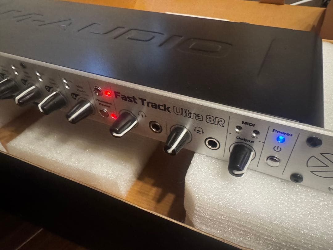 M-Audio Fast Track Ultra 8R 動作確認済