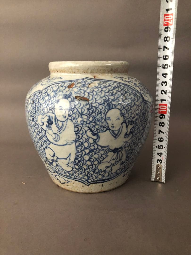 中国骨董古美術　青花人物文　壺　アンティーク