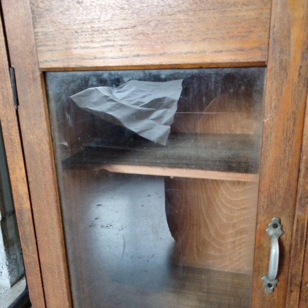 昭和レトロ 古家具 ガラス戸 木製キャビネット 食器棚 サイドボードカップボード