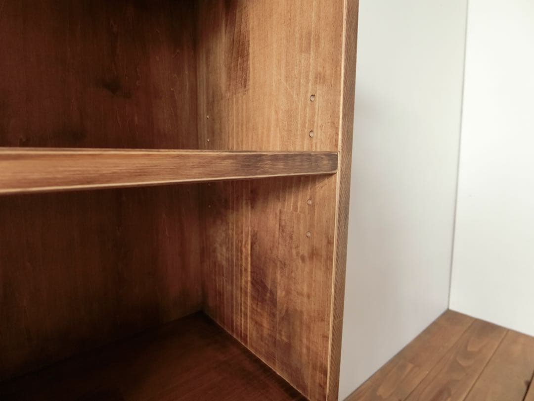 スリムキャビネット