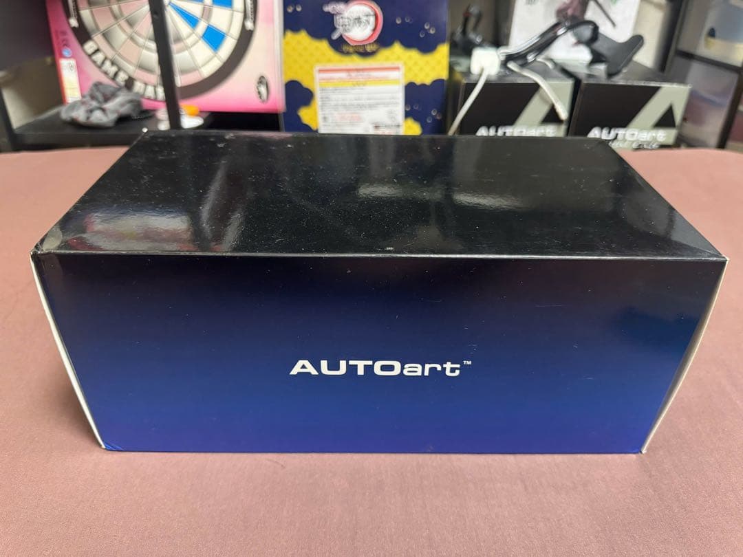 オートアート　McLaren 720s マクラーレン720s 1/18