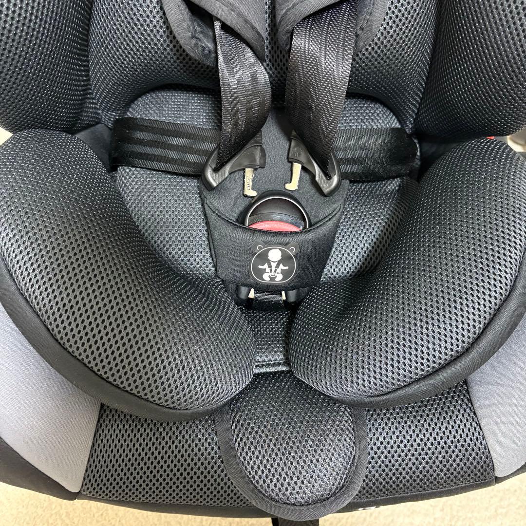 美品✨　ネビオ　nebio ターンピット　ISOFIX　ブラック　新生児　11歳