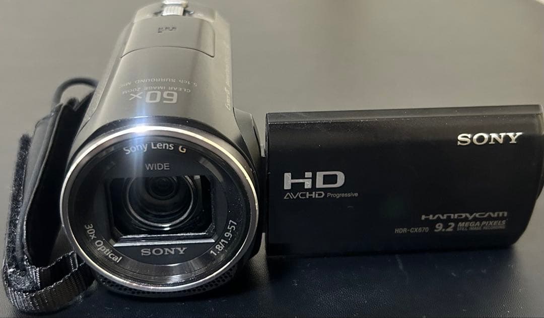 【美品】SONY ハンディカム HDR-CX670 9.2MP 購入後すぐ発送！