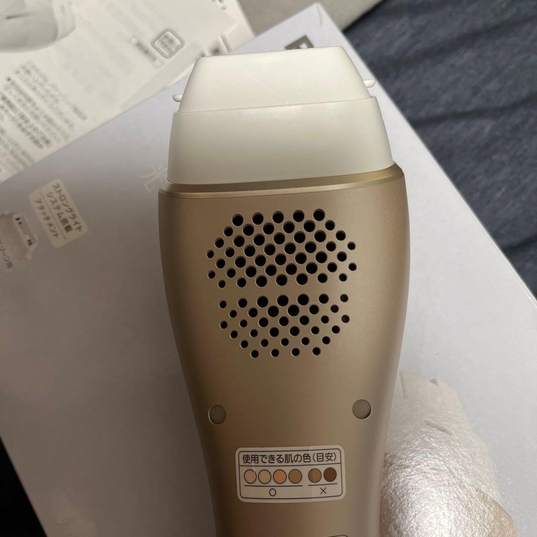 Panasonic 光エステ脱毛器 ゴールドES-WP98-N