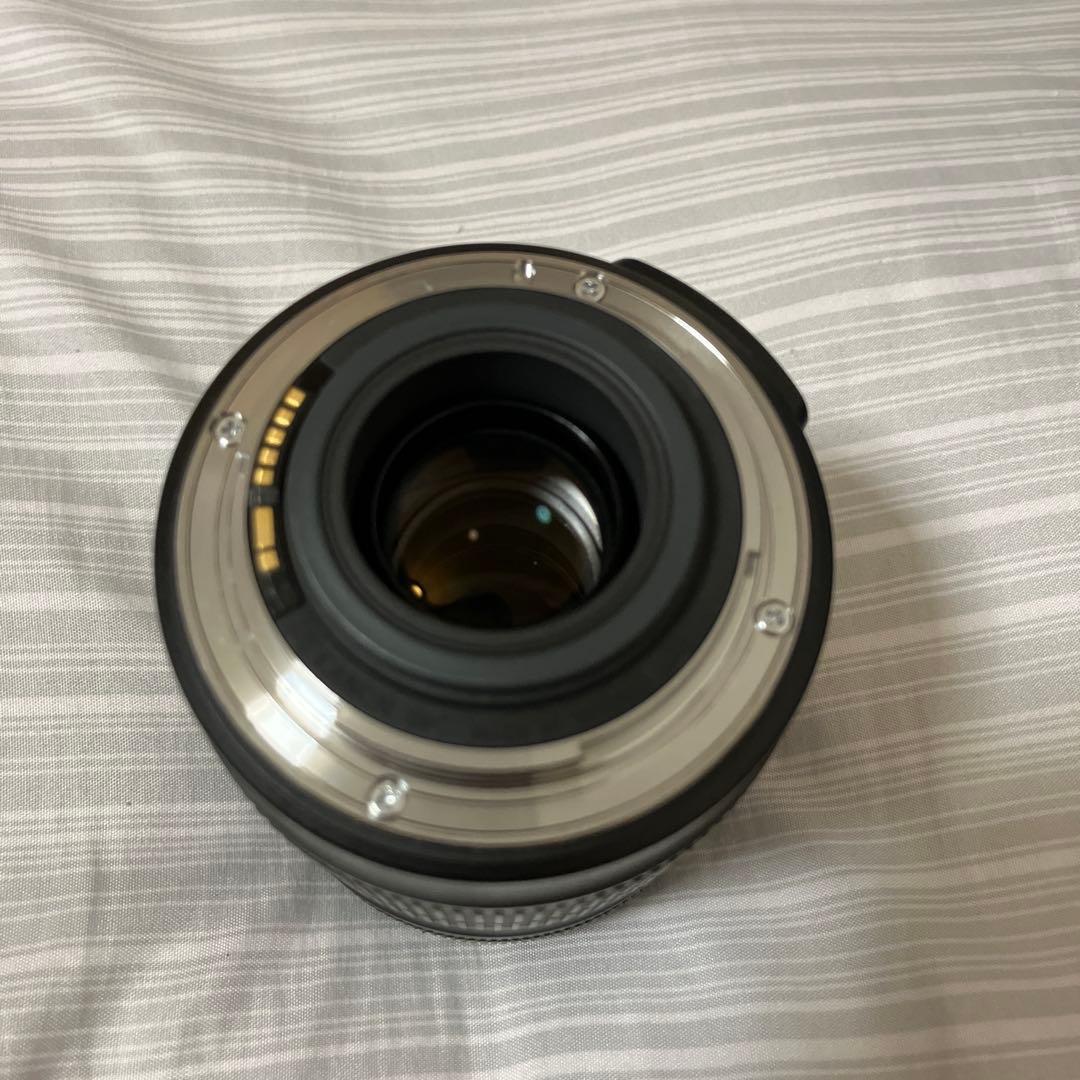 Canon EF-S 18-135mm ズームレンズ