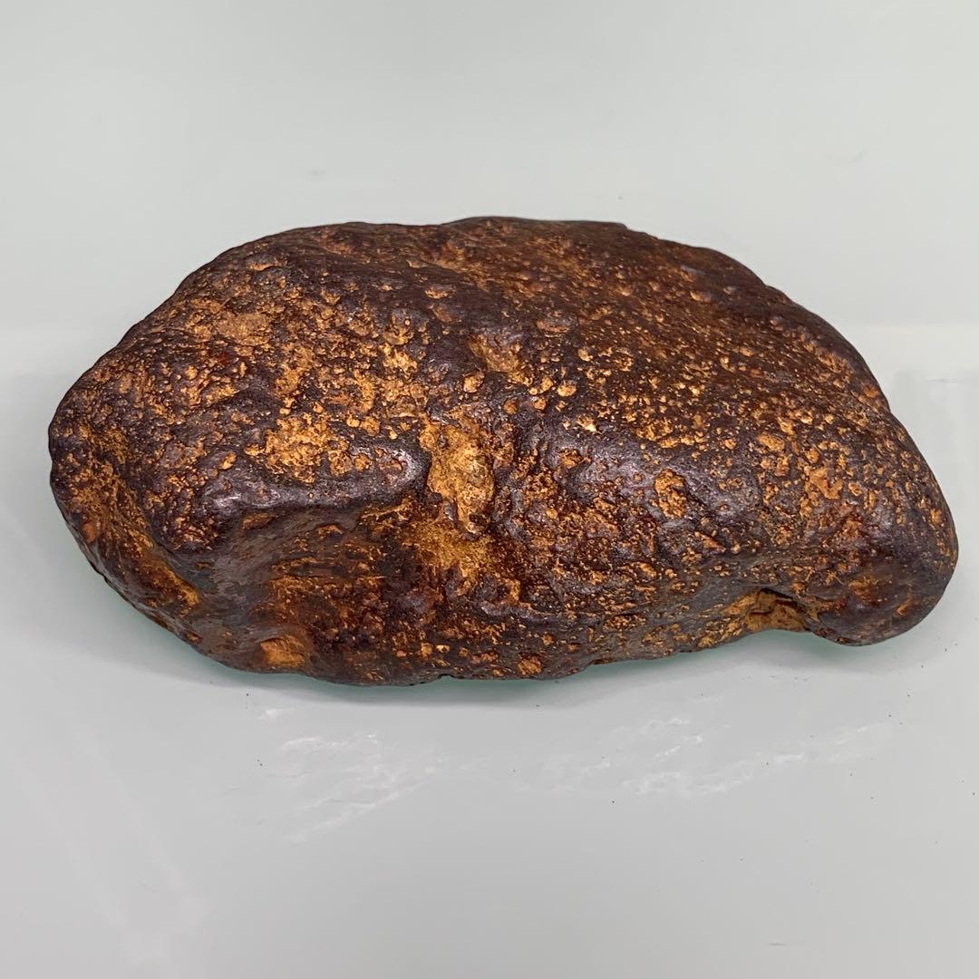 大型　宇宙エネルギーパワー 不思議の石鉄隕石　アンティーク 時代物　約1051g