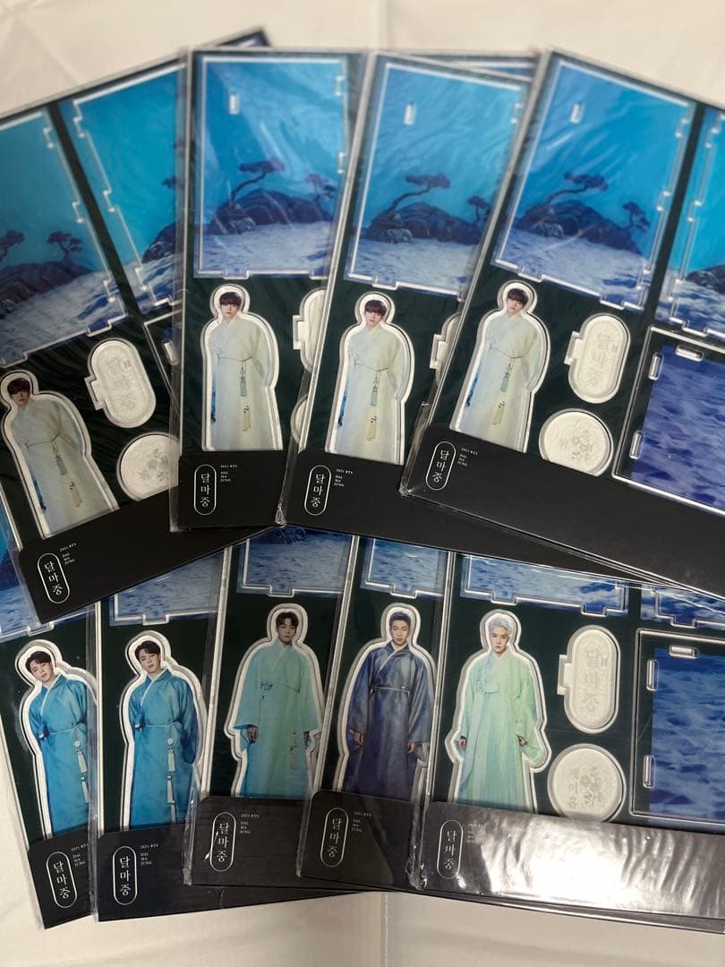 ダルマジュン アクスタ 検索:human hope made キーホルダー