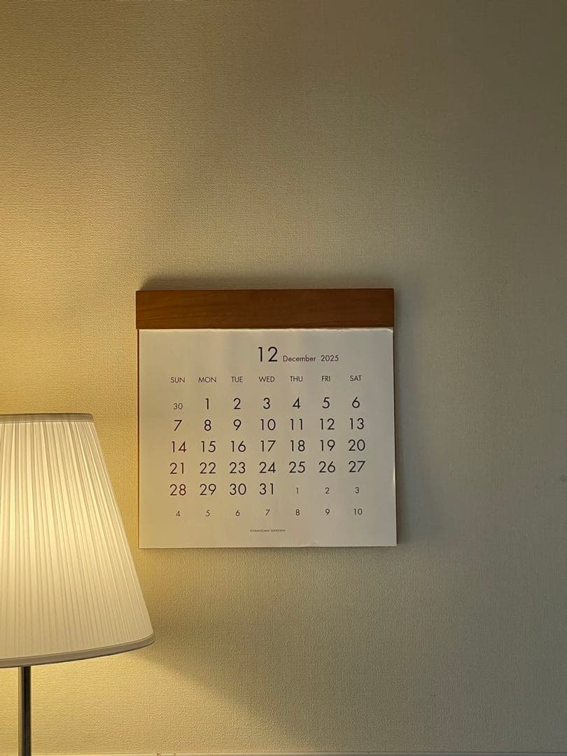 北の住まい設計社　壁掛けカレンダー　無垢材　北欧　インテリア　（希少）