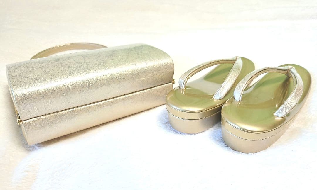 未使用品 草履バッグセット⑨ シルバーゴールド 卒業 入学 結婚 留袖 付下 金