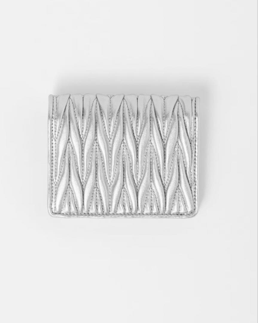 miumiu☆ミュウミュウ☆マテラッセレザー折り財布