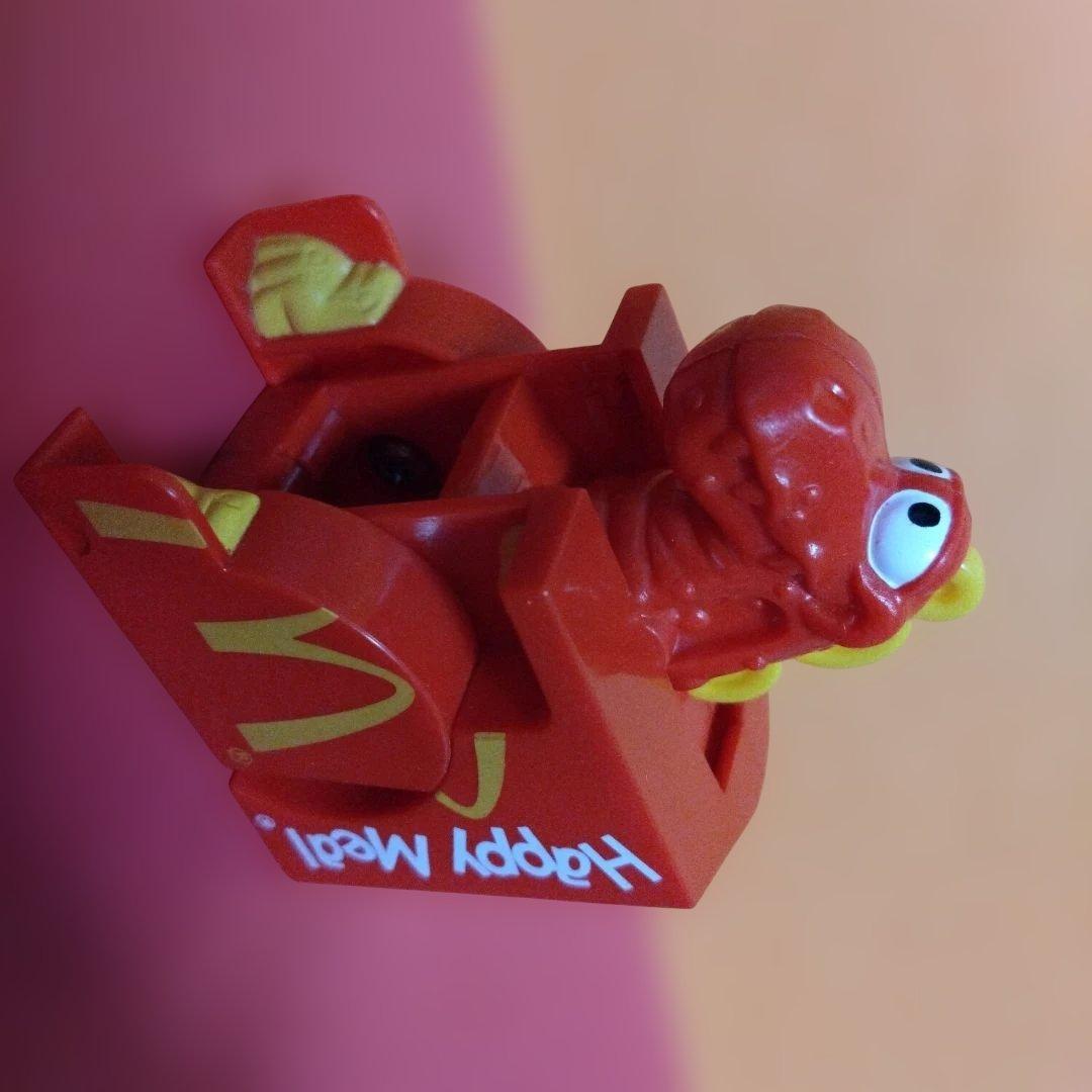 マクドナルド　チェンジャブル　マックディノ　中古品　フルコンプ　8体　ミールトイ