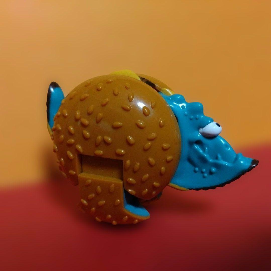 マクドナルド　チェンジャブル　マックディノ　中古品　フルコンプ　8体　ミールトイ