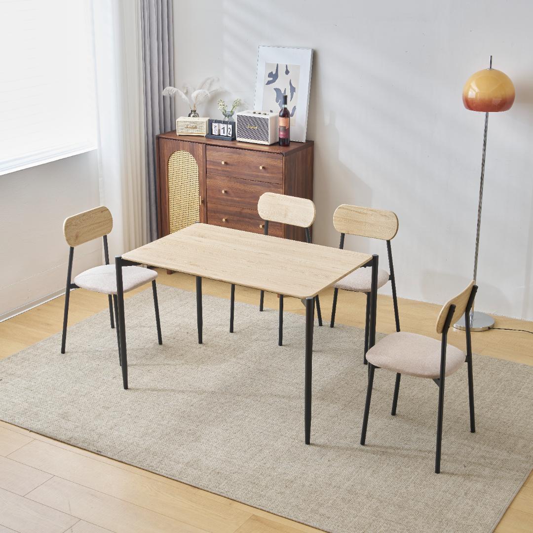 三連休大セール！4人用ダイニングテーブル　チェア付き食卓　人気品　NATURAL