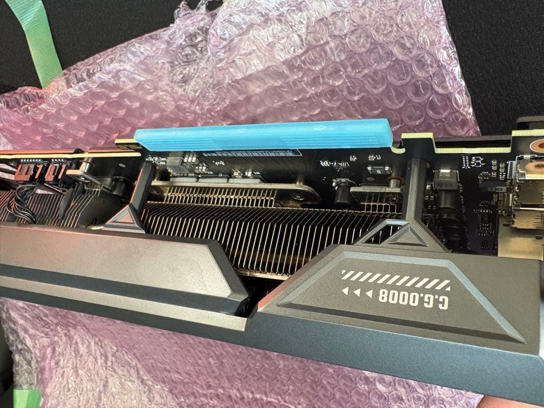 グラフィックボード・グラボ・ビデオカード ASUS TUF RTX4070Ti 12G GAMING