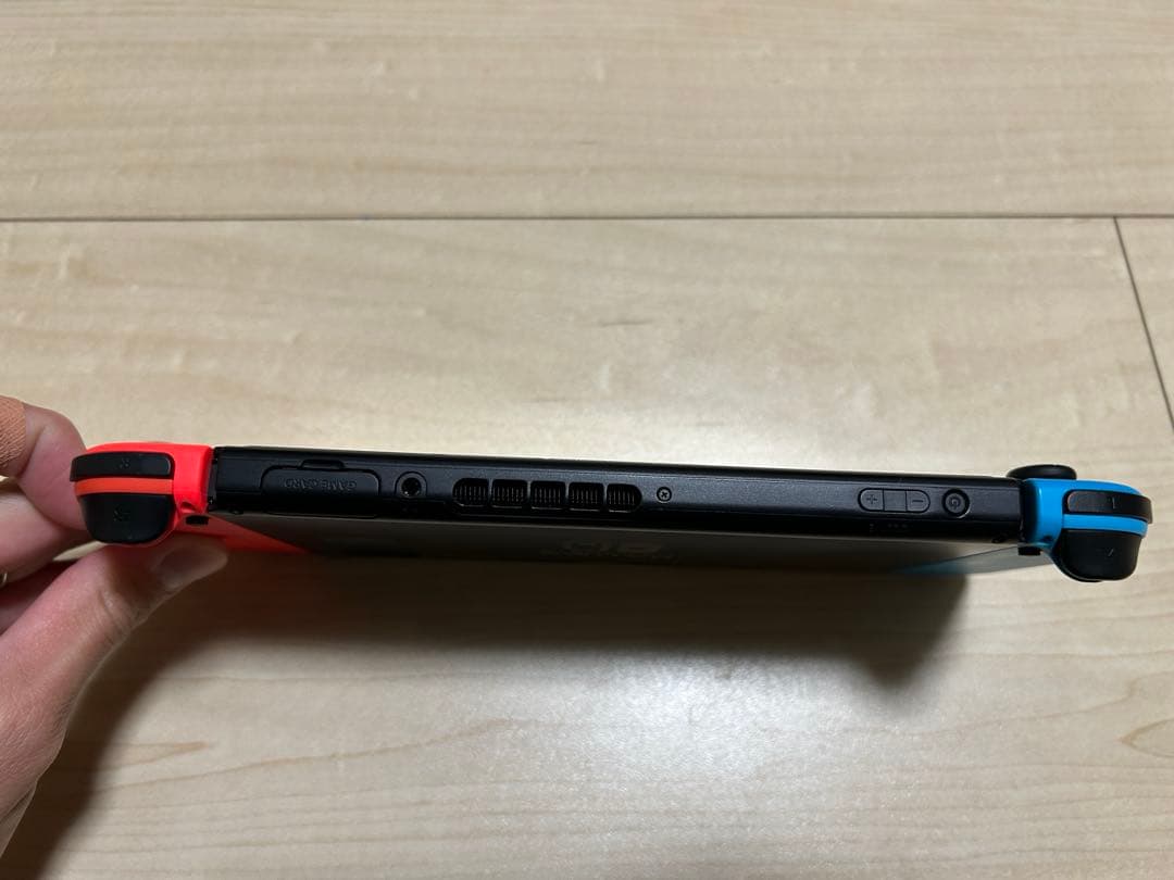 Nintendo Switch本体　ケース付き