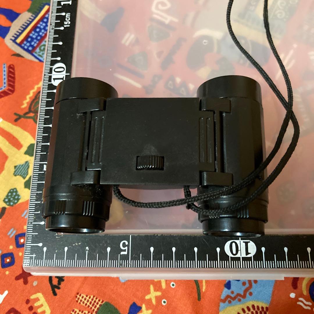 おもちゃ　双眼鏡　倍率不明　一応使えます　動物園などでサファリ気分でいかが