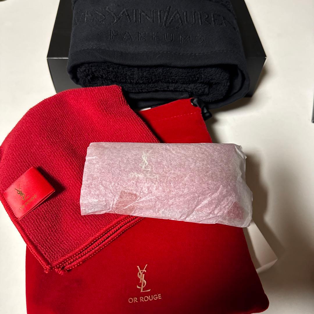 Yves Saint Laurent メイク道具 セット　ノベルティ