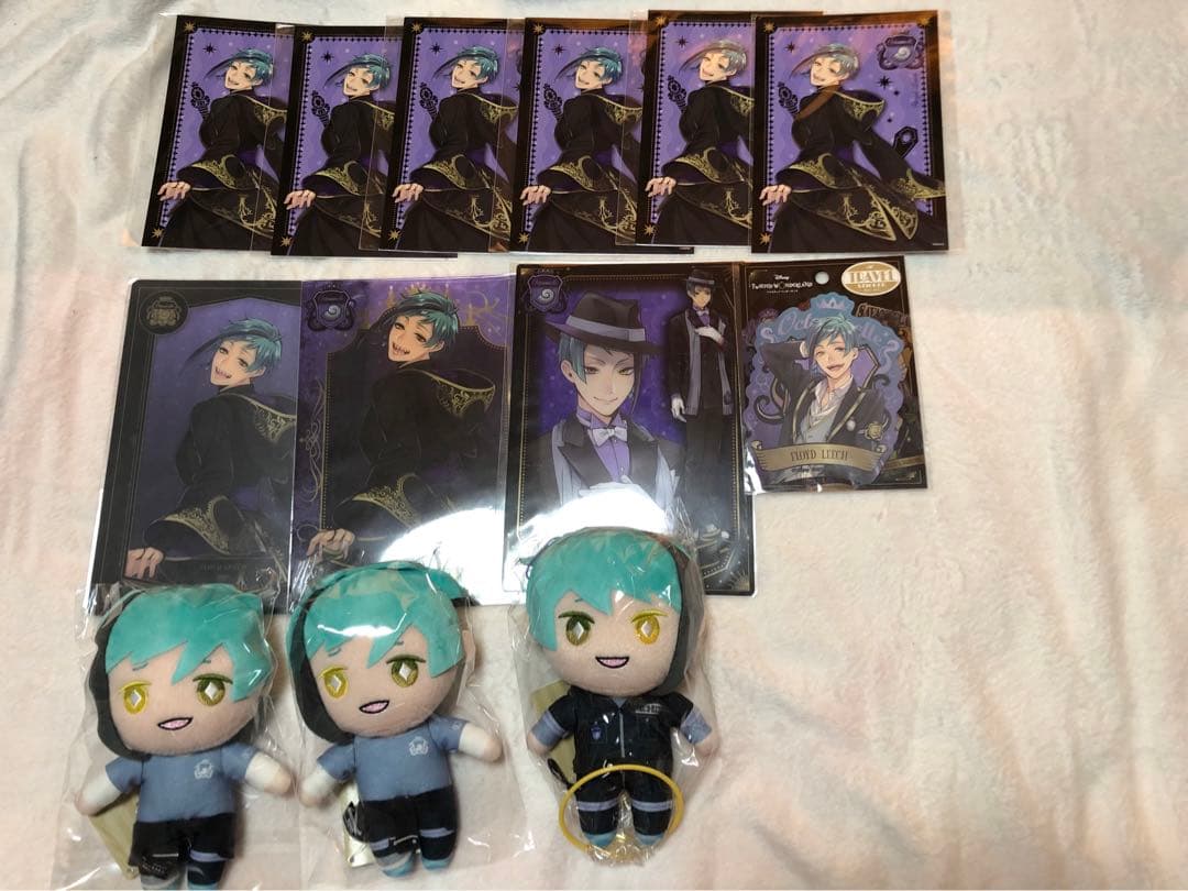 ツイステ フロイド 缶バッジ まとめ売り オクタヴィネル おまけつけます