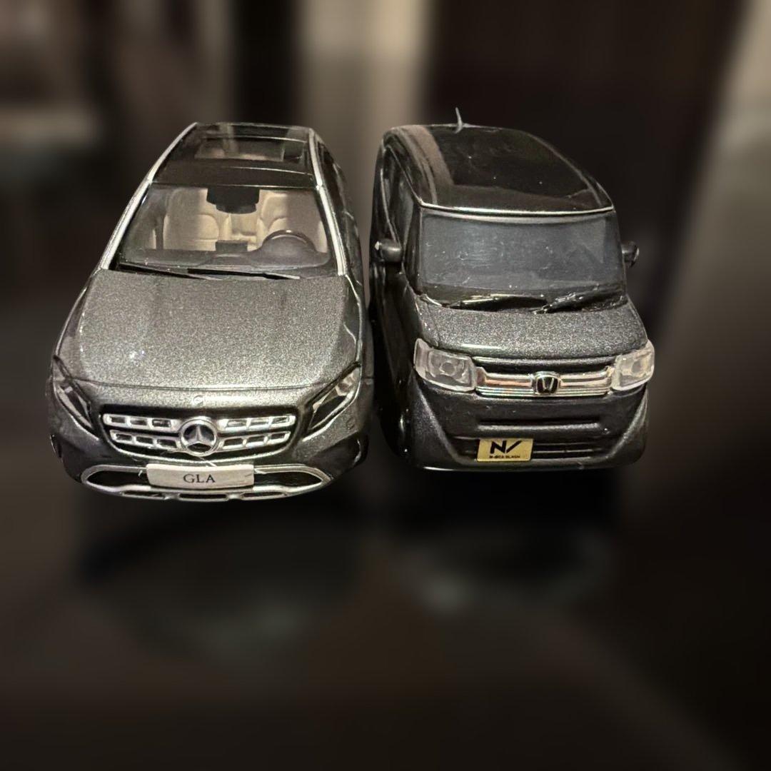 Mercedes-Benz GLA & ホンダ N-/ ミニカーセット