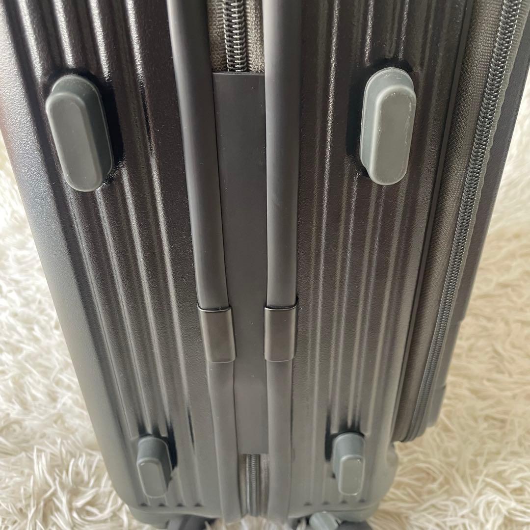 innovator マッドブラック INV155 キャリーケース　55L