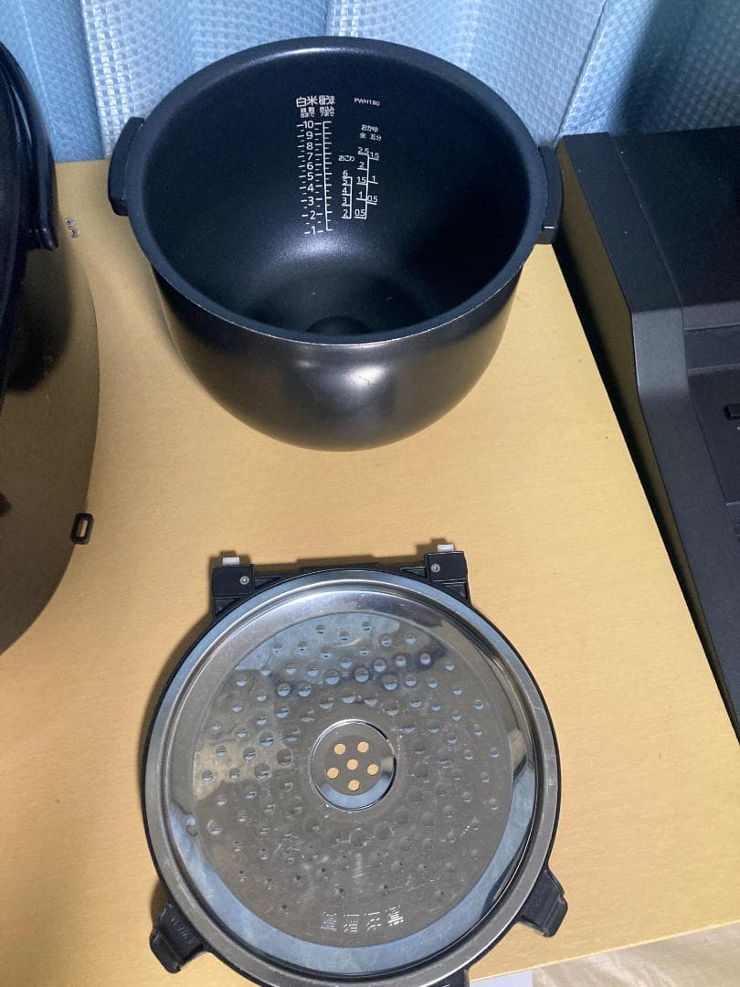 2023年製 TIGER JPW-18E3 IH炊飯ジャー1.8L 10合炊き