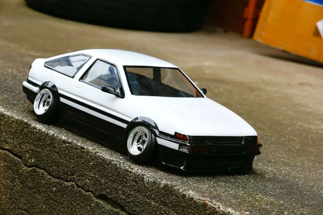 パンドラRC トヨタ AE86 3Drトレノ 未走行 塗装済みボディ