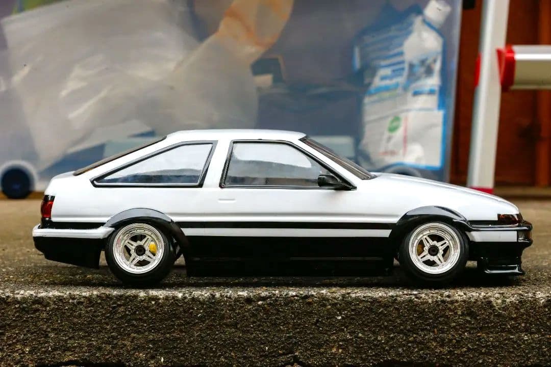パンドラRC トヨタ AE86 3Drトレノ 未走行 塗装済みボディ