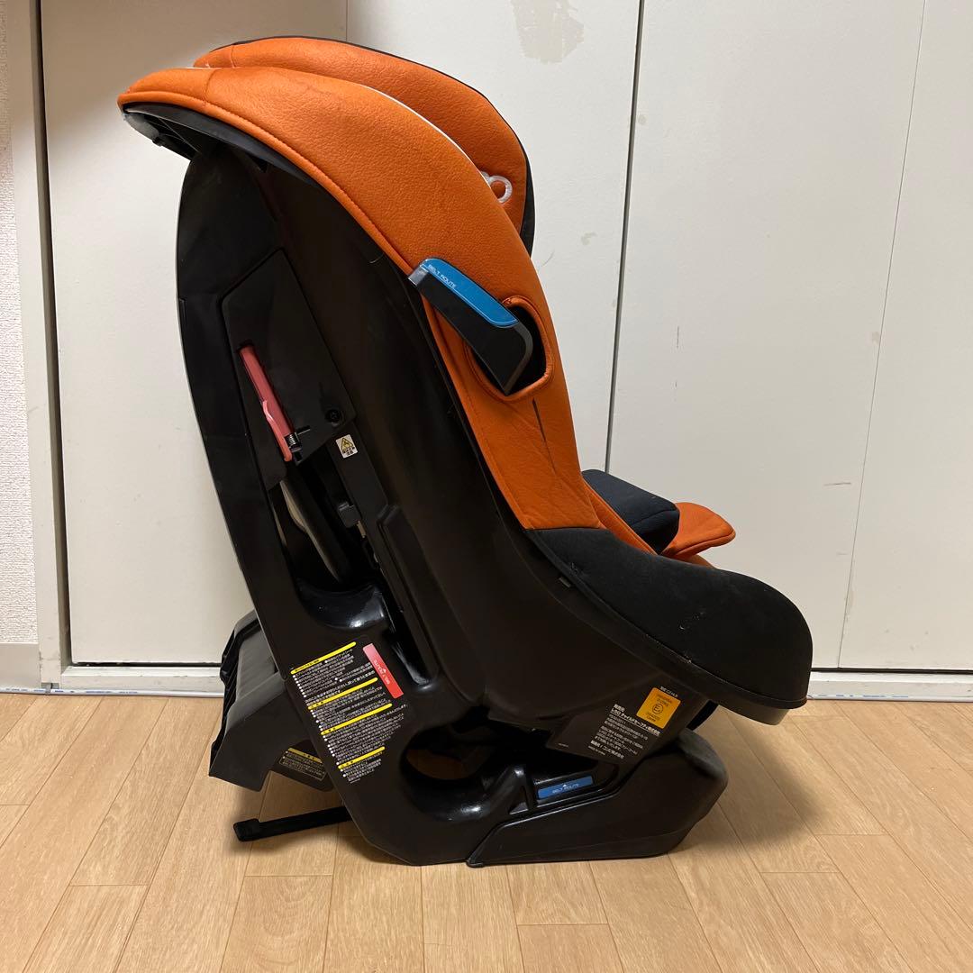 (直接受け取りできる方のみ) RECARO 車用チャイルドシート