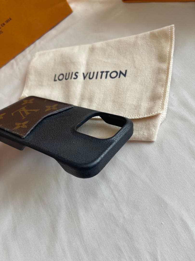 【正規品】【ルイヴィトン】 iPhone13Pro ケース　モノグラム　刻印なし